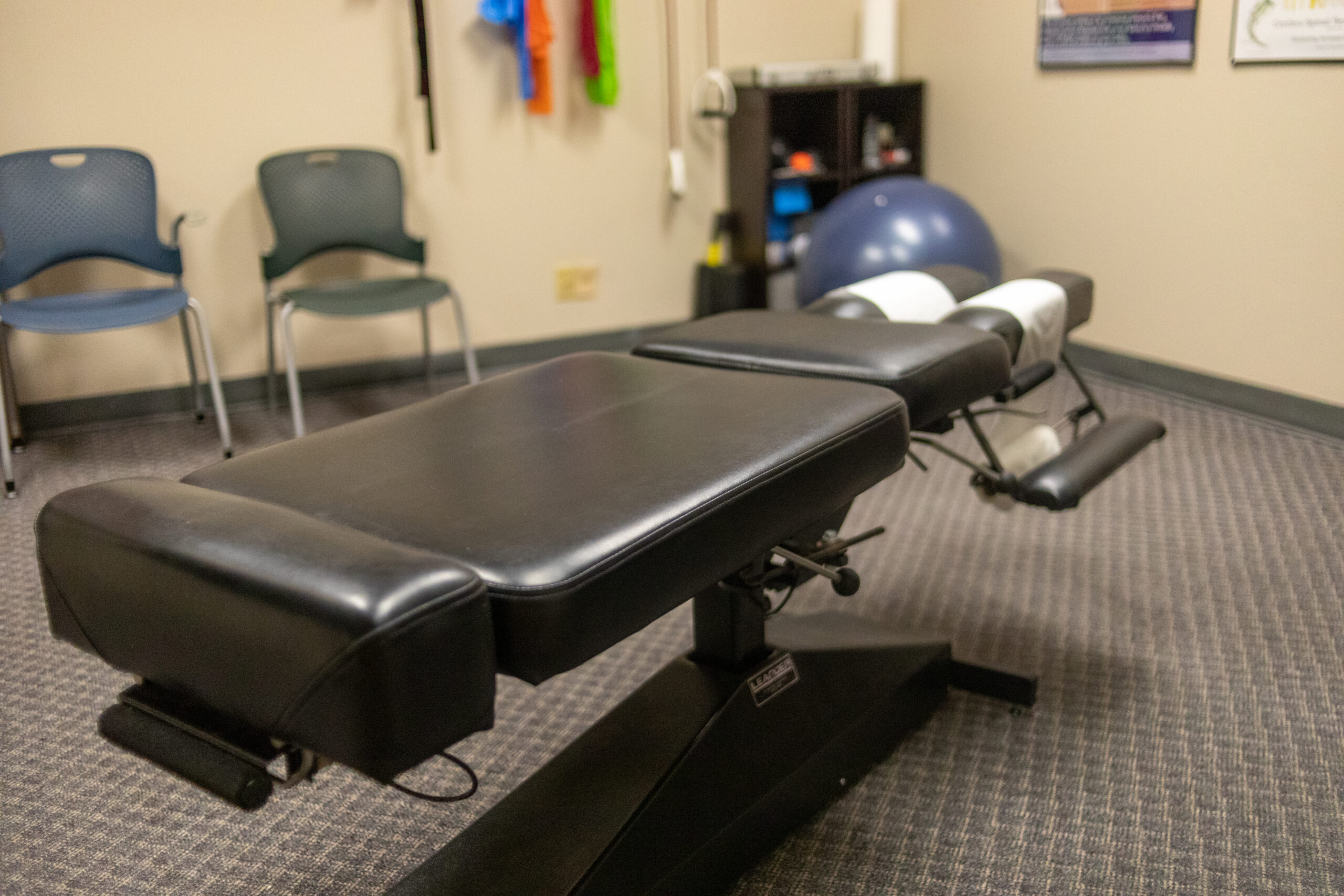Advanced Health Chiropractic Adjusting Table 2